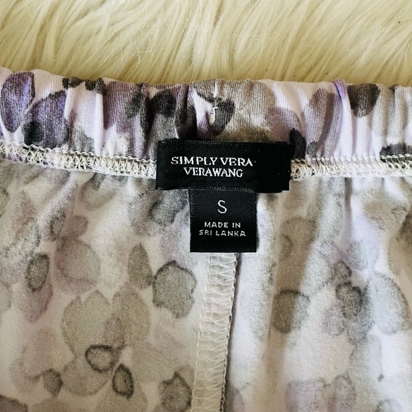 {Simply Vera Vera Wang} Pajama Top and Pants Matching Set in Purple - Small - Picture 14 of 15